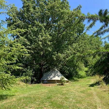 Tente Bivouac Option Bain Chauffee Au Bois Idrac-Respailles Exterior foto